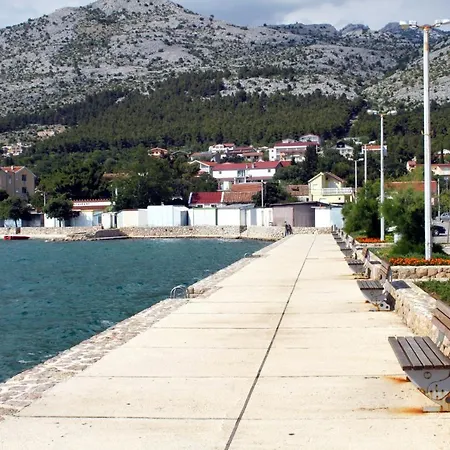 With A Parking Space Starigrad, Paklenica - 6648 Starigrad Paklenica