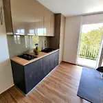 Apartamento With A Parking Space Starigrad, Paklenica - 6648 *