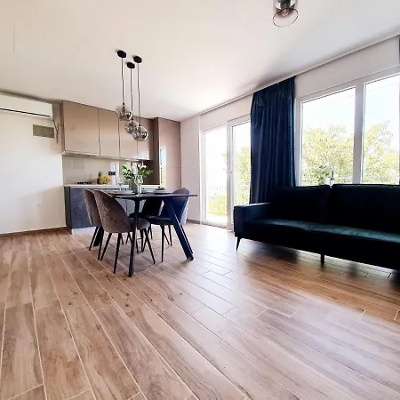 With A Parking Space Starigrad, Paklenica - 6648 Starigrad Paklenica